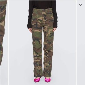 SOLD RE/DONE high waisted cargo